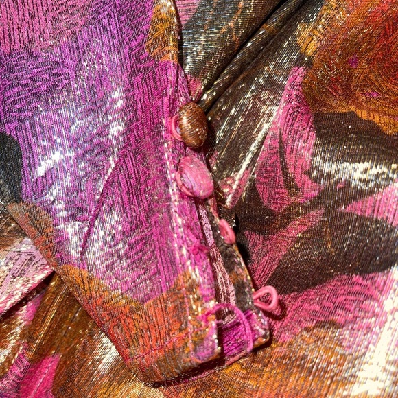 Flor Et. Al Abbott Long Sleeve Metallic Silk Cocktail Dress - Picture 8 of 8